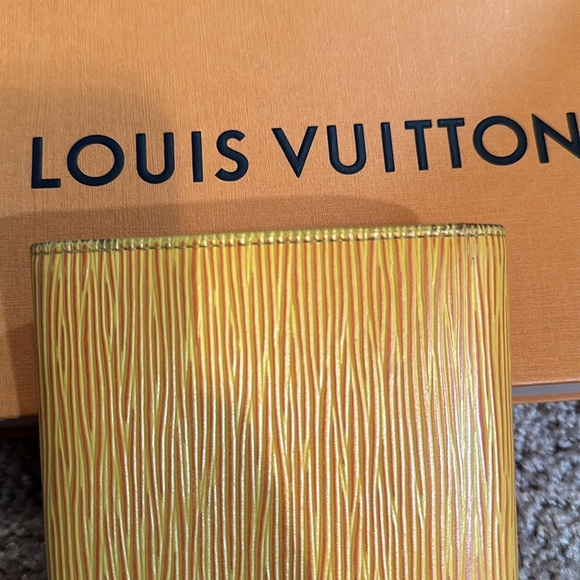 Louis Vuitton Porte Tresor International Wallet - Picture 7 of 11